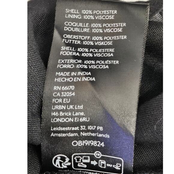 FREE PEOPLE CHELSEY BLACK VELOUR MINI DRESS SIZE XS - TIMELESS ELEGANCE! - Picture 8 of 14